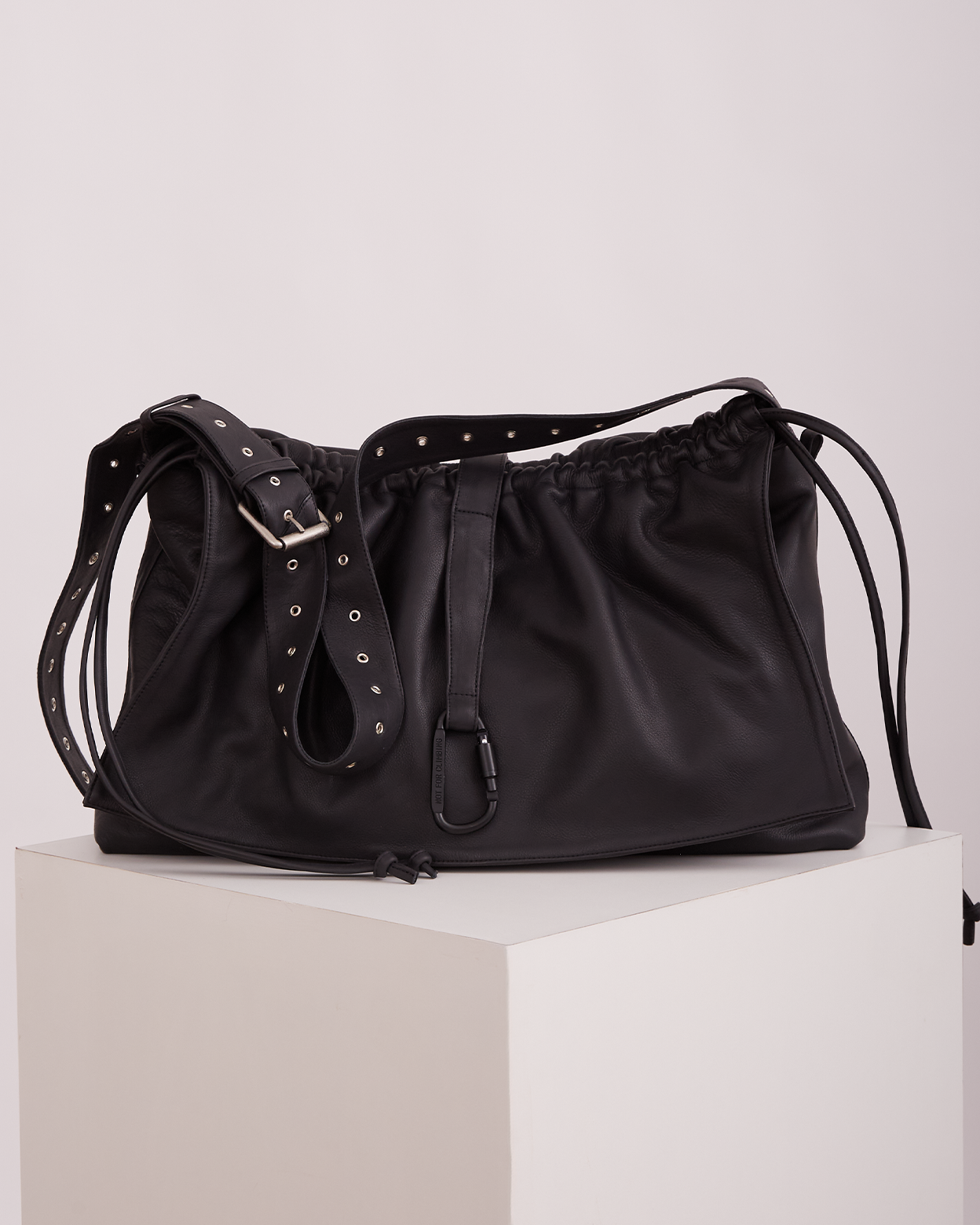 XL MARTIN SHOULDER BAG - PRETO