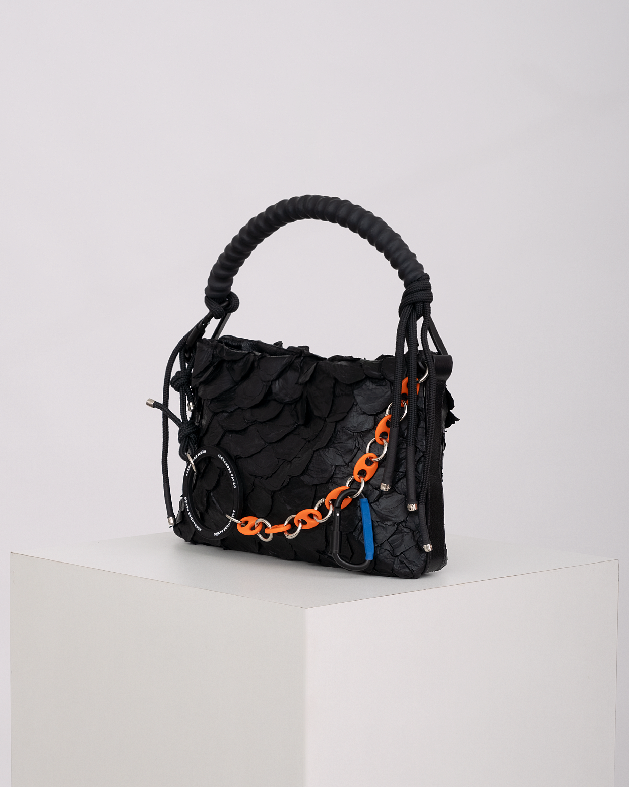 GIGAS SHOULDER BAG - PRETO